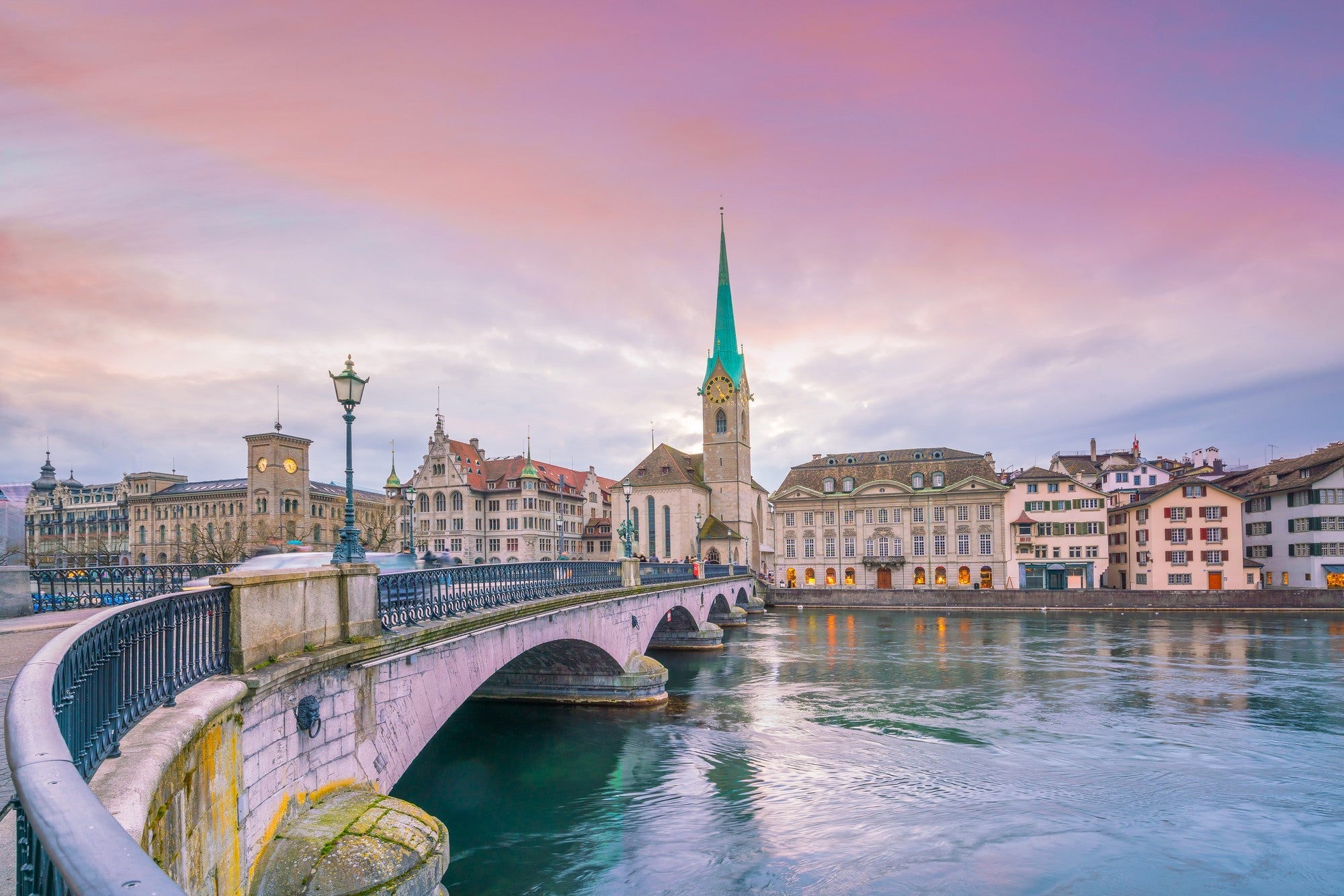 Cannabis légal à Zurich : l’expérience prolongée jusqu’en 2028