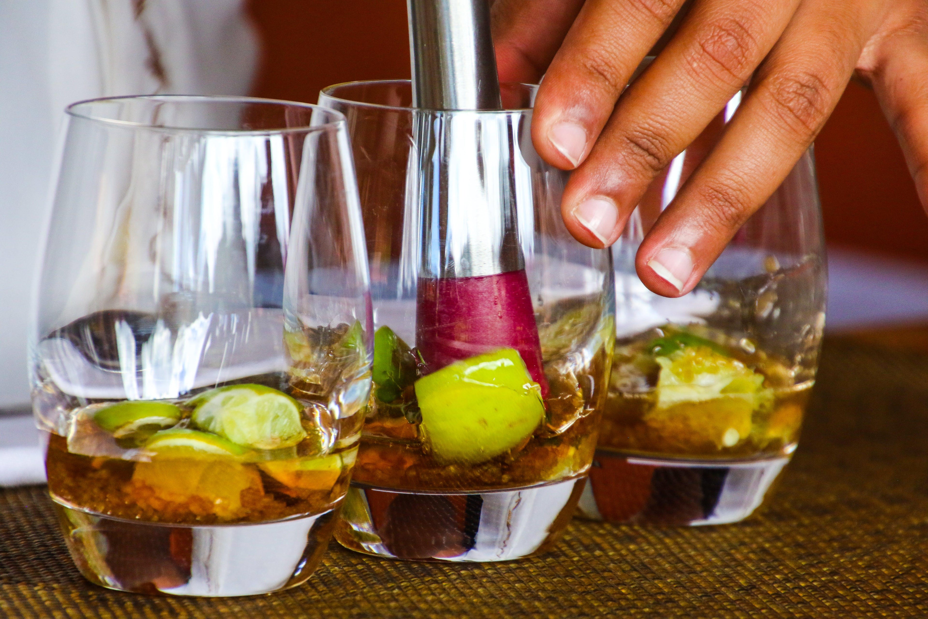 Arrêter l'alcool avec le CBD, est-ce possible ? - Herbe à chat CBD Image