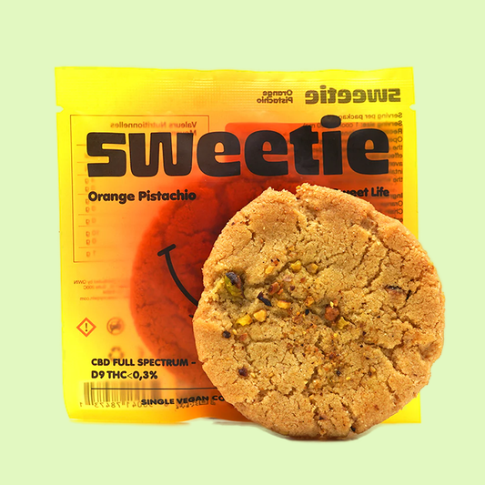 Space Cookie Gourmand | Orange Pistache (50 mg THC / 50 mg CBD)