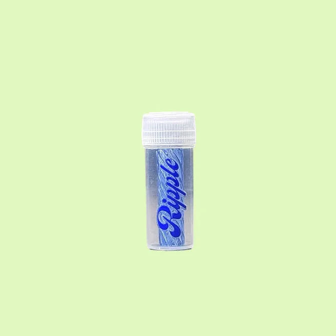 Filtre en verre Ripple I 8 bleu pour herbe à chat CBD, conçu pour un usage de vapotage précis et facile.