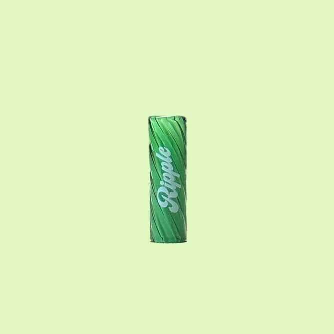 Filtre en verre Ripple I 9 Jade de la marque Herbe à chat CBD, avec un design élégant et transparent.